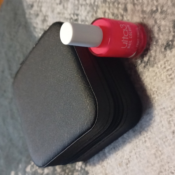 Mini jewellery travel case 🌸🌸 - Picture 4 of 4